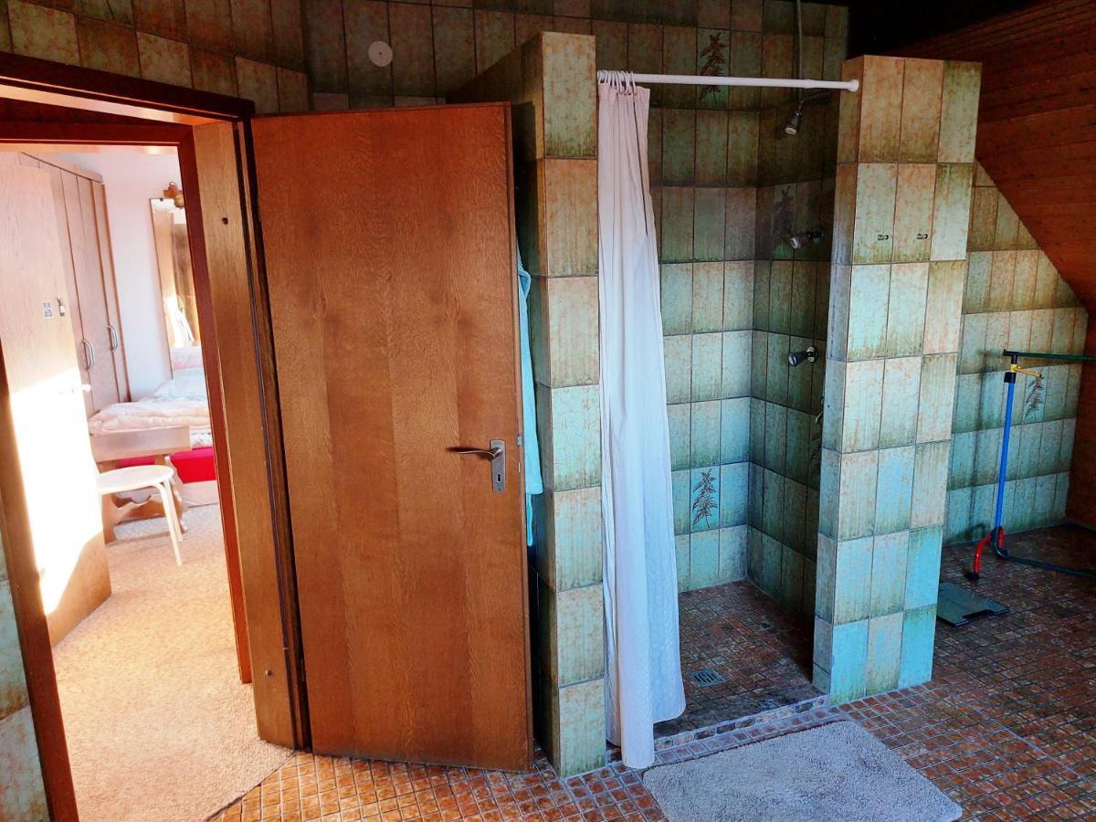 Zimmer Im Landhaus แอร์เคอเลนซ์ ภายนอก รูปภาพ
