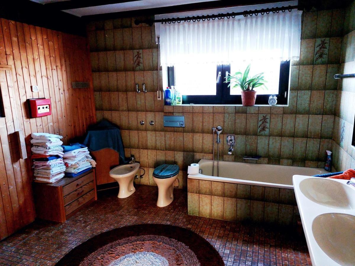 Zimmer Im Landhaus แอร์เคอเลนซ์ ภายนอก รูปภาพ