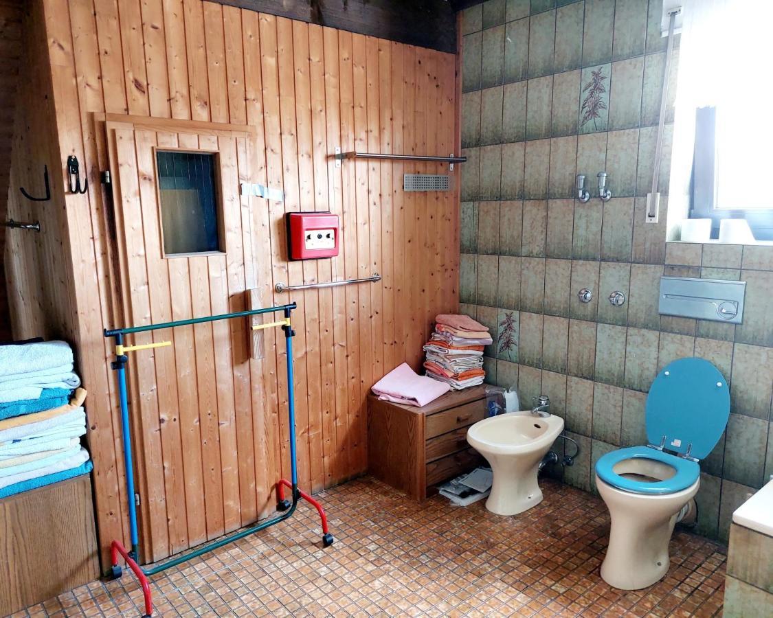 Zimmer Im Landhaus แอร์เคอเลนซ์ ภายนอก รูปภาพ